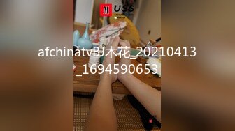 OF夫妻博主✨ 内容为NTR献妻 男主老绿奴了 献妻自己老婆给兄弟甚至推特的粉丝 很喜欢老婆被操的时候凝视她的面部变化