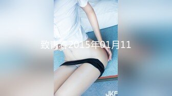 【漂亮美眉车震】漂亮美女很给力自己动起来享受性爱带来的快感